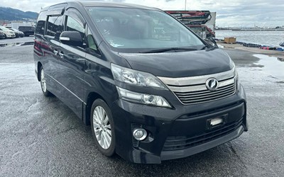  2014 !! GEN 2 TOYOTA  VELLFIRE CAMPER ~~4 BERTH~~OFF GRID SOLAR~~PRISTINE
