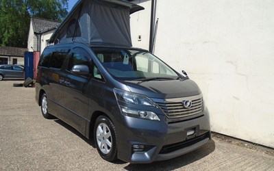  2010  TOYOTA VELLFIRE   CAMPER~FRIDGE/FREEZER~~OFF GRID SOLAR~ULEZ FREE
