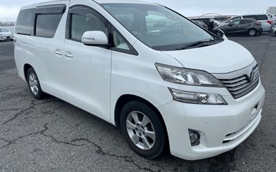 BEAT THIS PRICE >> GEN 2 TOYOTA VELLFIRE CAMPER ~ONLY 47K MILES~~4 BERTH