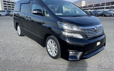 2010 TOYOTA VELLFIRE  350Z ~~~CAMPER~FRIDGE/FREEZER~~OFF GRID SOLAR~