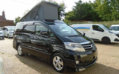 2006 TOYOTA ALPHARD CAMPER~FRIDGE/FREEZER~~OFF GRID SOLAR~~4 BERTH
