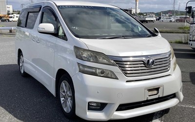2009 TOYOTA  VELLFIRE ~OFF GRID SOLAR~INDUCTION HOB~NO GAS !!!!!!